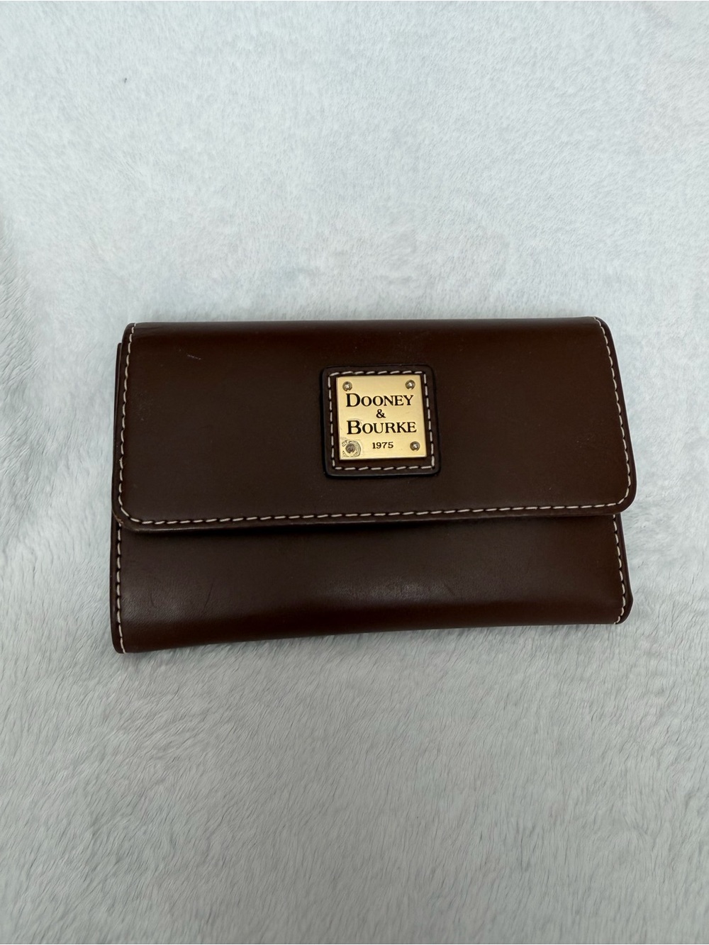 Dooney & Bourke Wexford Wallet